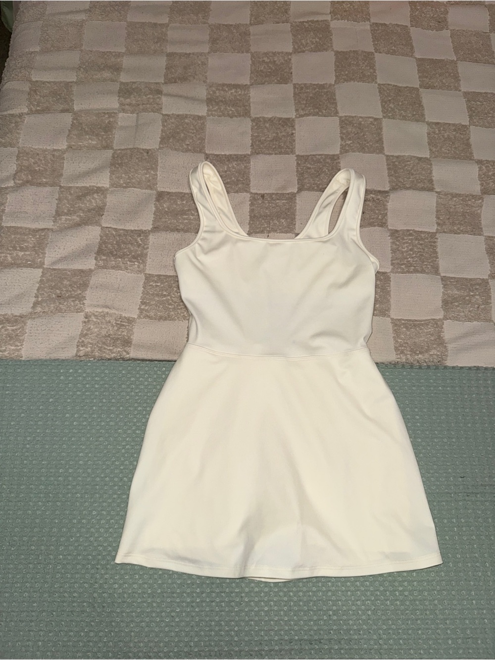 NWT Los Angeles Apparel UPF50 Dry Tech Athletic Dress M